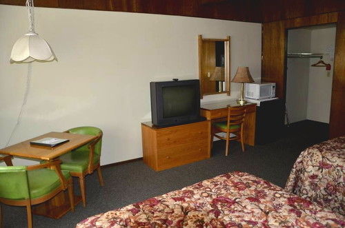 Motel 95 & Campground Hixton Ngoại thất bức ảnh